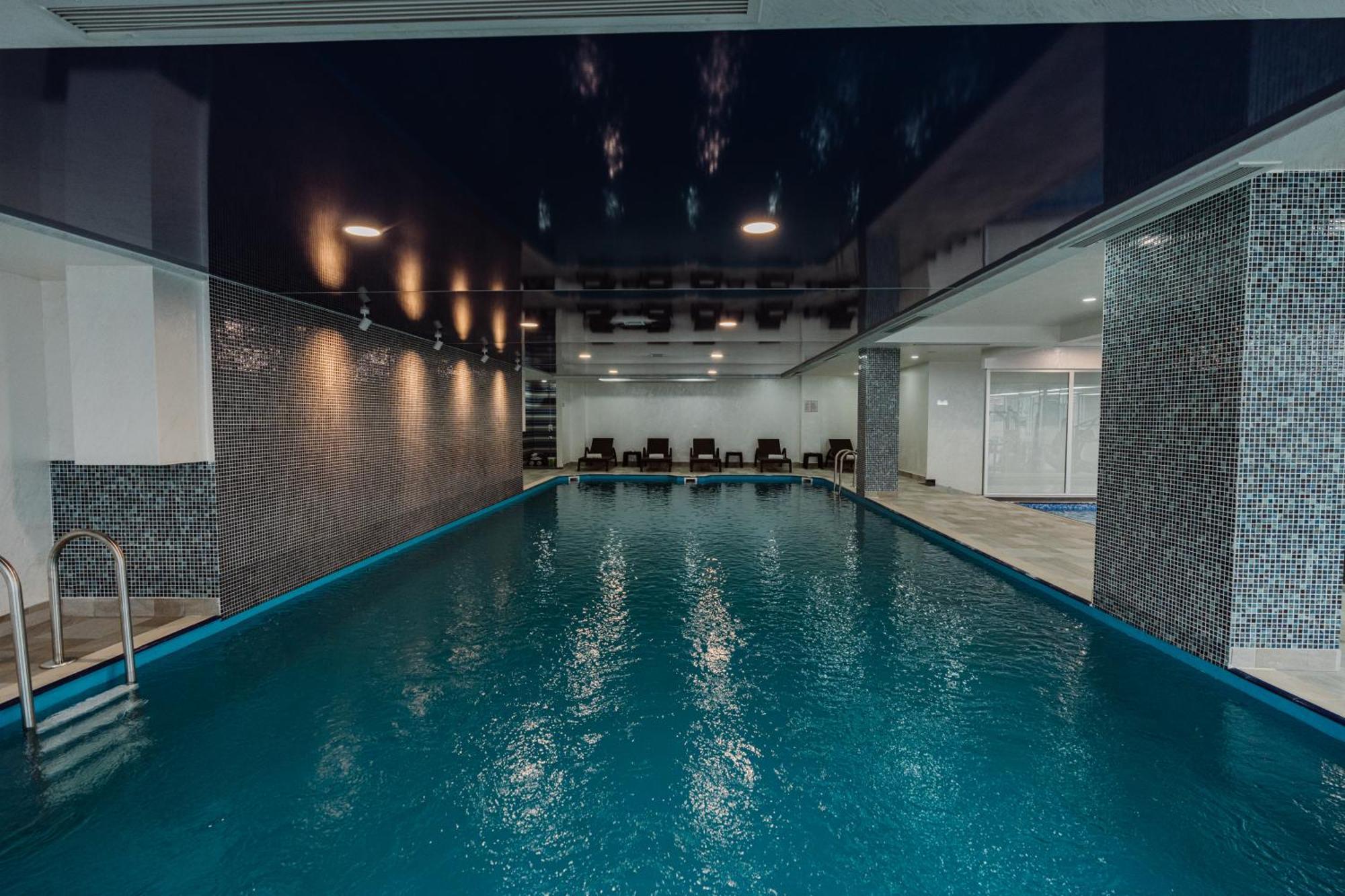 Best Western Plus Батуми Екстериор снимка