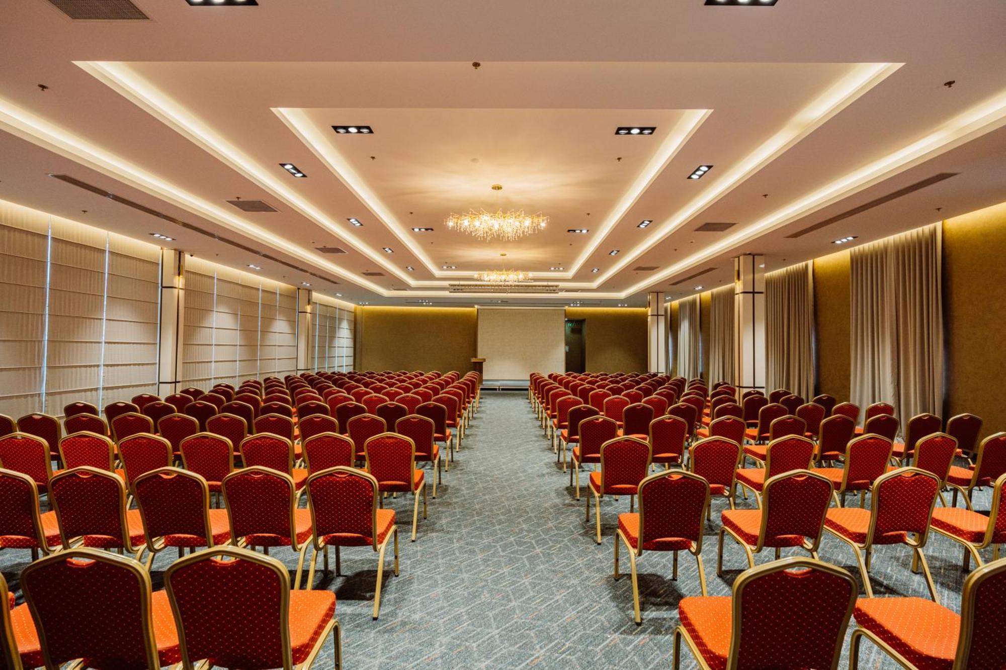 Best Western Plus Батуми Екстериор снимка