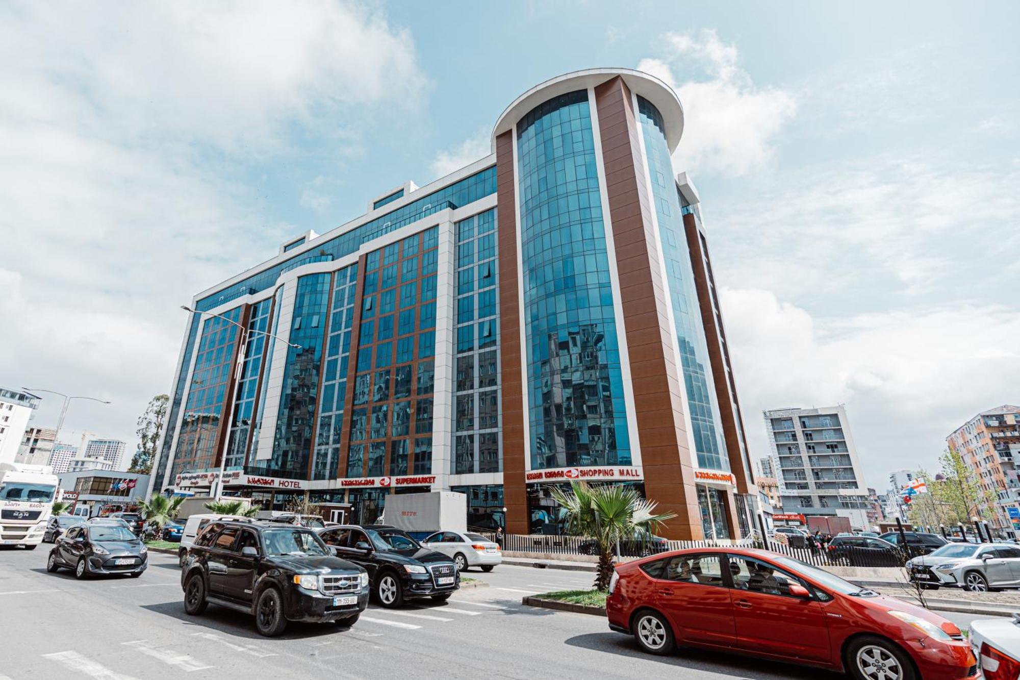 Best Western Plus Батуми Екстериор снимка
